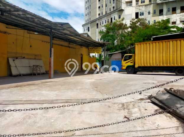 Gudang Disewa di Jakarta Barat dengan LB 2370m2 Area Komersial Ramai Gudang Disewa di Jakarta Barat dengan LB 2370m2 Area Komersial Ramai