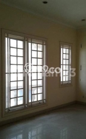 Rumah Sewa Jakarta Utara LT 136m2 LB 270m2 Area Pantai Indah Kapuk Rumah Sewa Jakarta Utara LT 136m2 LB 270m2 Area Pantai Indah Kapuk