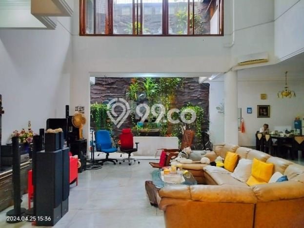 Hunian Mewah LB 400m2 Siap Huni Desain Elegan di Sunrise Garden, Jakarta Barat Hunian Mewah LB 400m2 Siap Huni Desain Elegan di Sunrise Garden, Jakarta Barat
