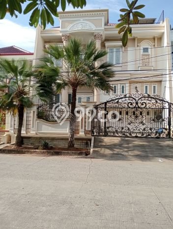 Rumah Luxury Modern Siap Huni di Green garden Jakarta Barat Rumah Luxury Modern Siap Huni di Green garden Jakarta Barat