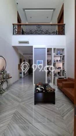 Dijual Rumah Luas Megah Dengan View Eksklusif di Mutiara Kedoya, Jakarta Barat Dijual Rumah Luas Megah Dengan View Eksklusif di Mutiara Kedoya, Jakarta Barat
