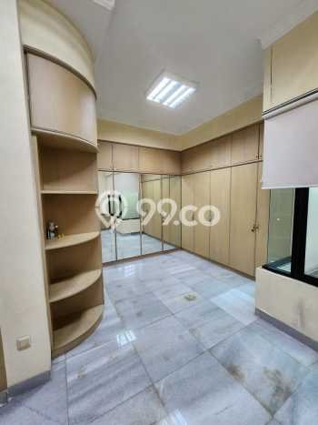 Jual Rumah Mewah Elegan Dengan View Eksklusif di Green garden, Jakarta Barat Jual Rumah Mewah Elegan Dengan View Eksklusif di Green garden, Jakarta Barat