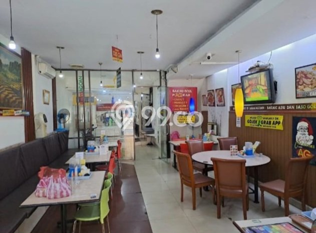 Dijual! Ruko di Hasyim Ashari Jakarta Pusat LT 67m2 / LB 200m2 Kawasan Strategis Dijual! Ruko di Hasyim Ashari Jakarta Pusat LT 67m2 / LB 200m2 Kawasan Strategis