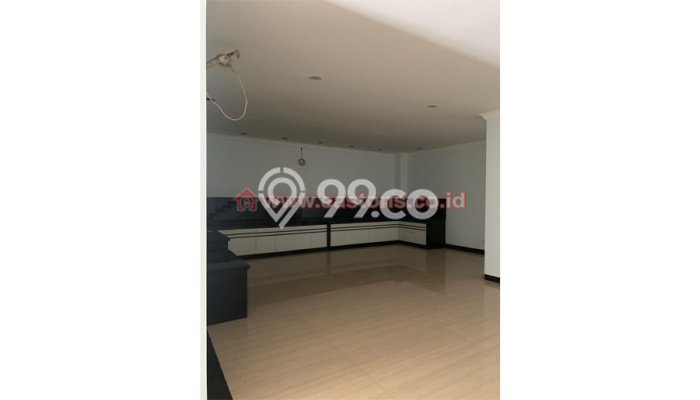 Dijual Rumah Luas Elegan Dengan View Cantik di Taman Surya, Jakarta Barat Dijual Rumah Luas Elegan Dengan View Cantik di Taman Surya, Jakarta Barat