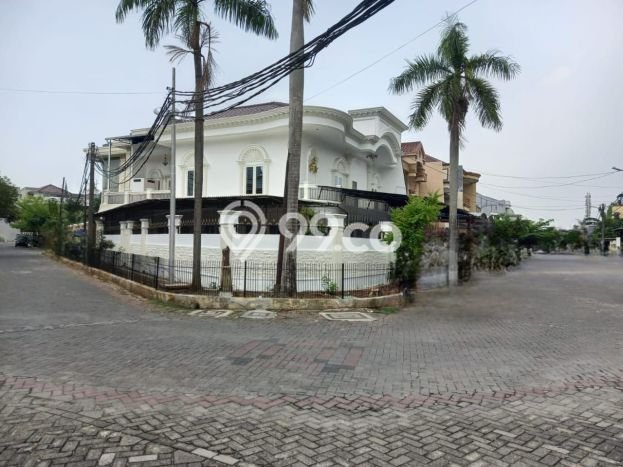 Hunian Super Mewah dengan Akses Paling Strategis di Taman Palem, Jakarta Barat Hunian Super Mewah dengan Akses Paling Strategis di Taman Palem, Jakarta Barat