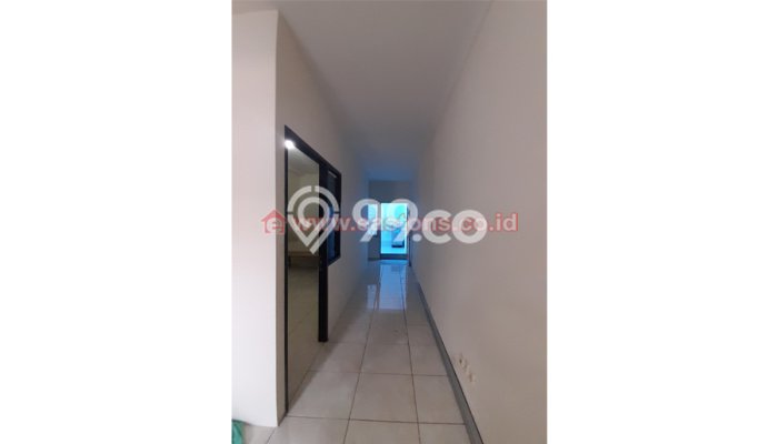 Ruko Dijual di Jakarta Barat LT 72m2 & LB 144m2 Lokasi Terbaik! Ruko Dijual di Jakarta Barat LT 72m2 & LB 144m2 Lokasi Terbaik!
