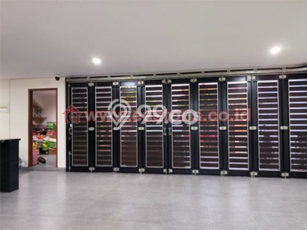 Rumah Elit Modern Siap Huni di Taman Surya Jakarta Barat Rumah Elit Modern Siap Huni di Taman Surya Jakarta Barat