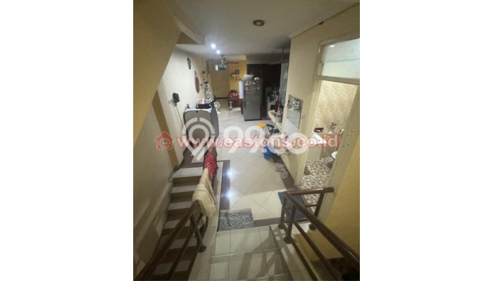 Ruko Dijual di Jakarta Barat LT 176m2 & LB 408m2 Lokasi Terbaik! Ruko Dijual di Jakarta Barat LT 176m2 & LB 408m2 Lokasi Terbaik!