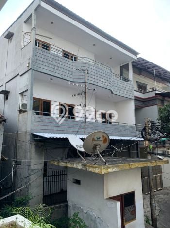 Rumah Modern 4 KT di Jelambar Jakarta Barat Semi Furnished Rumah Modern 4 KT di Jelambar Jakarta Barat Semi Furnished