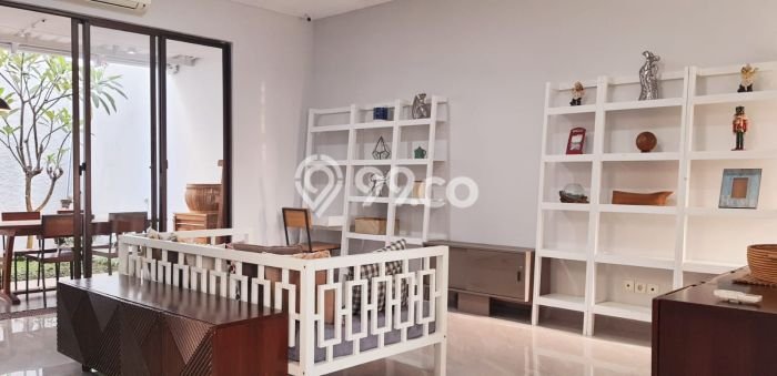 Rumah Elit LB 217m2 Siap Pakai Desain Elegan di Pondok Jagung, Tangerang Rumah Elit LB 217m2 Siap Pakai Desain Elegan di Pondok Jagung, Tangerang