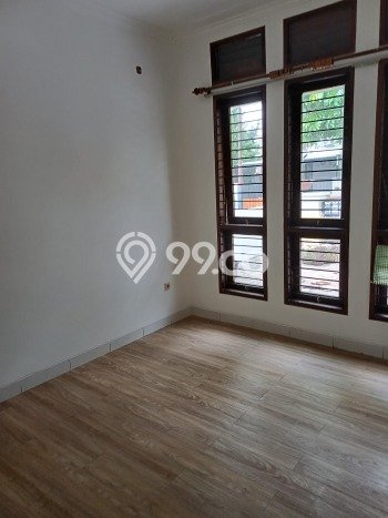 Jual Rumah Modern 3 KT di Villa Melati Mas, Tangerang Selatan Jual Rumah Modern 3 KT di Villa Melati Mas, Tangerang Selatan