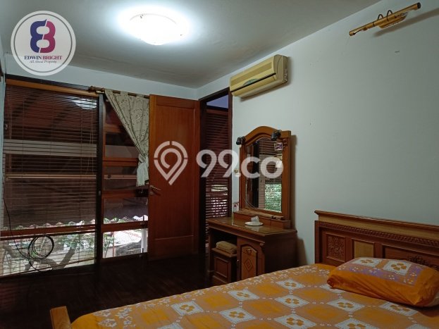 For Sale! Luxury House LT 400m2 Desain Elegan di Fatmawati For Sale! Luxury House LT 400m2 Desain Elegan di Fatmawati
