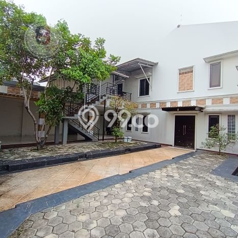 For Sale! Luxury House LT 613m2 Desain Modern di Tomang For Sale! Luxury House LT 613m2 Desain Modern di Tomang