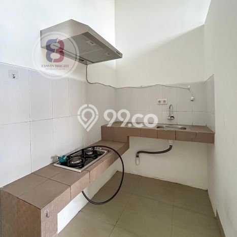 Kost Dijual Lokasi Serpong, Tangerang Selatan, 24 KT, 24 KM, 2200m2 Kost Dijual Lokasi Serpong, Tangerang Selatan, 24 KT, 24 KM, 2200m2