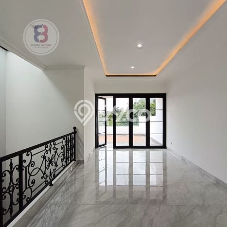 Jual Rumah Luas Megah Dengan View Cantik di Radio Dalam, Jakarta Selatan Jual Rumah Luas Megah Dengan View Cantik di Radio Dalam, Jakarta Selatan