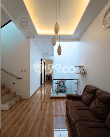 Rumah Modern Cantik 5 KT Bisa Langsung Pindah di Ciputat Rumah Modern Cantik 5 KT Bisa Langsung Pindah di Ciputat