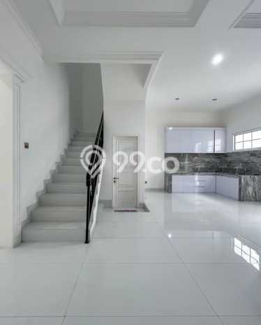 Best Deal Hunian Mewah Ideal dan Luas di Kembangan, Jakarta Barat Best Deal Hunian Mewah Ideal dan Luas di Kembangan, Jakarta Barat