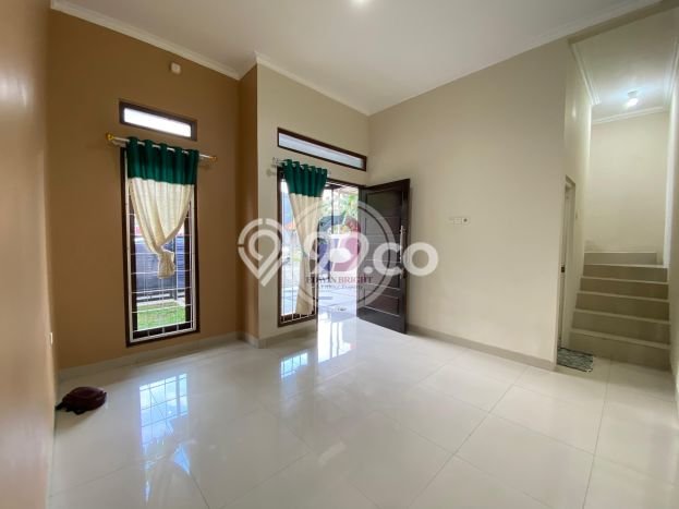 Jual Rumah Strategis Bagus Punya 3 KT di Pondok Aren Tangerang Selatan SHM Jual Rumah Strategis Bagus Punya 3 KT di Pondok Aren Tangerang Selatan SHM