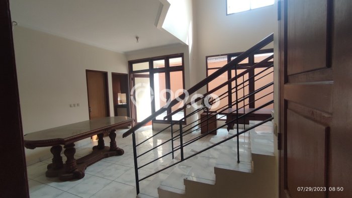 Rumah Elit Modern Siap Huni di Alam Sutera Tangerang Rumah Elit Modern Siap Huni di Alam Sutera Tangerang
