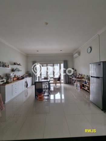 Jual Rumah Mewah Elegan Dengan View Eksklusif di Alam Sutera, Tangerang Jual Rumah Mewah Elegan Dengan View Eksklusif di Alam Sutera, Tangerang