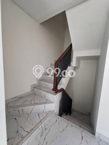 Dijual Cepat Rumah Favorit Siap Huni LB 166m2 di Cikupa, Tangerang Dijual Cepat Rumah Favorit Siap Huni LB 166m2 di Cikupa, Tangerang
