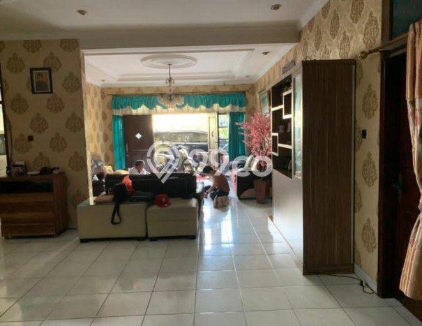 Jual Rumah Mewah Megah Dengan View Eksklusif di Tanjung Duren Selatan, Jakarta Barat Jual Rumah Mewah Megah Dengan View Eksklusif di Tanjung Duren Selatan, Jakarta Barat