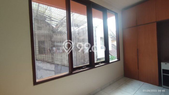 Rumah Elit Modern Siap Huni di Alam Sutera Tangerang Rumah Elit Modern Siap Huni di Alam Sutera Tangerang