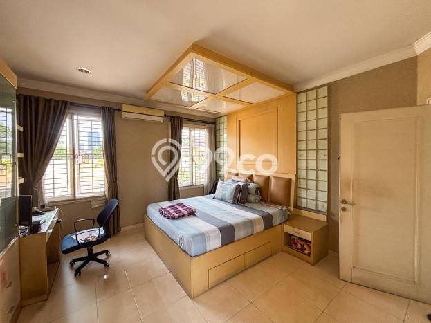 Rumah Elit LB 350m2 Siap Huni Desain Elegan di Alam Sutera, Tangerang Rumah Elit LB 350m2 Siap Huni Desain Elegan di Alam Sutera, Tangerang