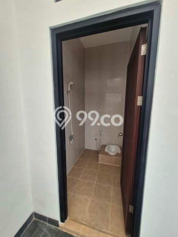 Rumah Luxury Modern Siap Huni di Alam Sutera Tangerang Rumah Luxury Modern Siap Huni di Alam Sutera Tangerang