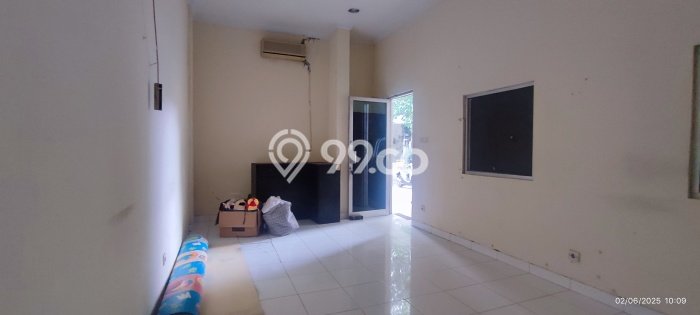 Unit Gudang Dijual di Serpong Tangerang Selatan Luas Tanah 640m2, Luas Bangunan 780m2 Unit Gudang Dijual di Serpong Tangerang Selatan Luas Tanah 640m2, Luas Bangunan 780m2