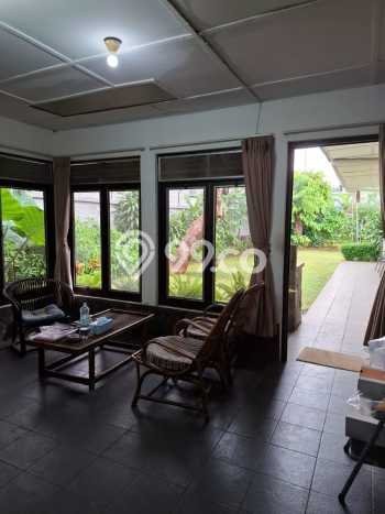 Siap Huni Rumah Mewah 4 Kamar di Kebayoran Baru Dekat ke Mana Pun Siap Huni Rumah Mewah 4 Kamar di Kebayoran Baru Dekat ke Mana Pun