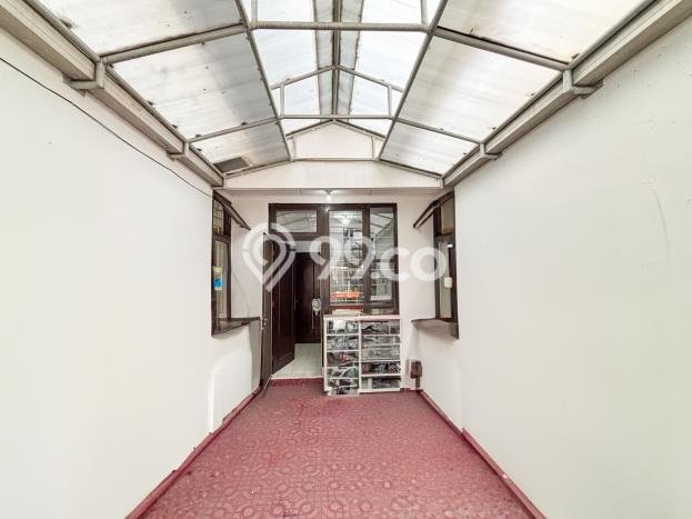 Rumah Luxury Modern Siap Huni di Alam Sutera Tangerang Rumah Luxury Modern Siap Huni di Alam Sutera Tangerang