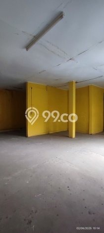 Unit Gudang Dijual di Serpong Tangerang Selatan Luas Tanah 640m2, Luas Bangunan 780m2 Unit Gudang Dijual di Serpong Tangerang Selatan Luas Tanah 640m2, Luas Bangunan 780m2