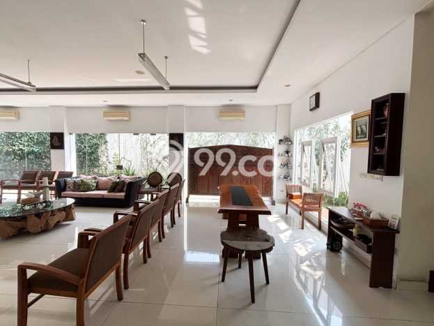 Rumah Elit LB 500m2 Siap Pakai Desain Elegan di Alam Sutera, Tangerang Rumah Elit LB 500m2 Siap Pakai Desain Elegan di Alam Sutera, Tangerang