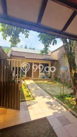LOKASI STRATEGIS! Vila Kawasan , Luas 2897m2m², Lingkungan Strategis LOKASI STRATEGIS! Vila Kawasan , Luas 2897m2m², Lingkungan Strategis