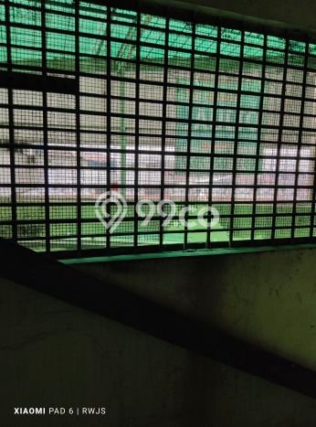 KAWASAN PREMIUM! Ruko Kawasan Kebayoran Lama, Luas 90m2m², Pusat Komersial KAWASAN PREMIUM! Ruko Kawasan Kebayoran Lama, Luas 90m2m², Pusat Komersial