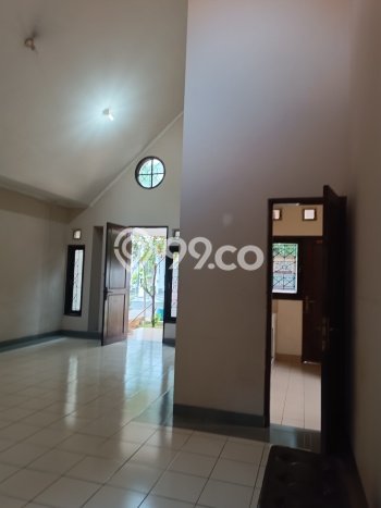 Rumah Modern 2 KT di Alam Sutera Tangerang Rumah Modern 2 KT di Alam Sutera Tangerang
