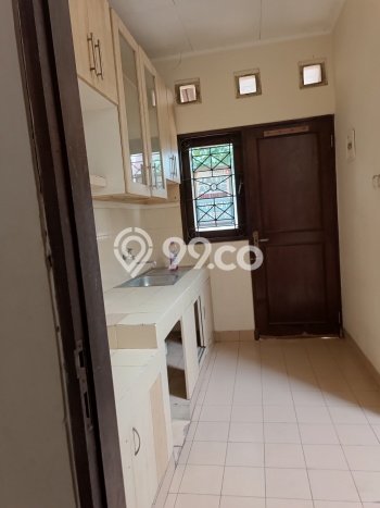 Rumah Modern 2 KT di Alam Sutera Tangerang Rumah Modern 2 KT di Alam Sutera Tangerang