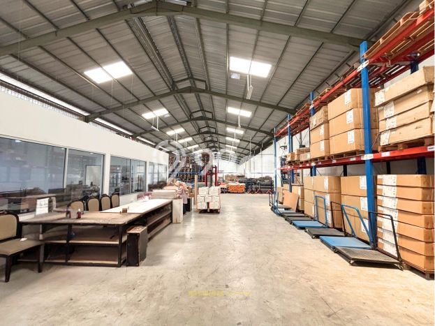 Pabrik Premium di , Luas 12261m2m², Lokasi Jalan Utama Pabrik Premium di , Luas 12261m2m², Lokasi Jalan Utama