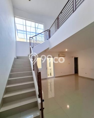 Jual Rumah Luas Elegan Dengan View Eksklusif di Alam Sutera, Tangerang Jual Rumah Luas Elegan Dengan View Eksklusif di Alam Sutera, Tangerang
