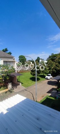 Rumah Luxury Modern Tanpa Renovasi di Bintaro Tangerang Selatan Rumah Luxury Modern Tanpa Renovasi di Bintaro Tangerang Selatan