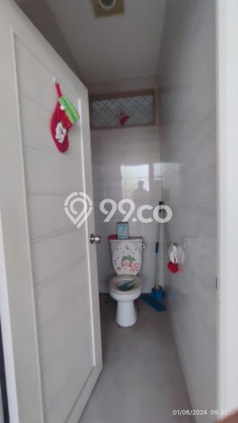 Rumah Terawat area Lippo Karawaci, Tangerang, Luas Tanah 240m², LB 200m² Rumah Terawat area Lippo Karawaci, Tangerang, Luas Tanah 240m², LB 200m²
