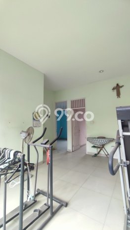 Rumah Terawat area Lippo Karawaci, Tangerang, Luas Tanah 240m², LB 200m² Rumah Terawat area Lippo Karawaci, Tangerang, Luas Tanah 240m², LB 200m²