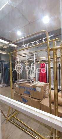 Unit Ruko Paling Strategis di BSD Tangerang Selatan dengan LB 300m2 Unit Ruko Paling Strategis di BSD Tangerang Selatan dengan LB 300m2