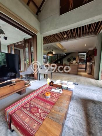 Ready to Use! Premium House LT 323m2 Desain Elegan di Alam Sutera Ready to Use! Premium House LT 323m2 Desain Elegan di Alam Sutera