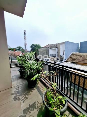Hunian Nyaman Asri 3 KT Siap Pakai di Graha Raya Tangerang Hunian Nyaman Asri 3 KT Siap Pakai di Graha Raya Tangerang