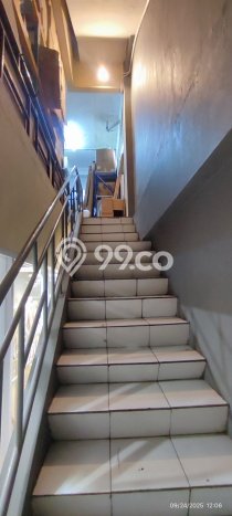 Unit Ruko Paling Strategis di BSD Tangerang Selatan dengan LB 300m2 Unit Ruko Paling Strategis di BSD Tangerang Selatan dengan LB 300m2