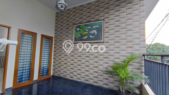 Rumah Luas Asri 3 KT Siap Pakai di Graha Raya Tangerang Selatan Rumah Luas Asri 3 KT Siap Pakai di Graha Raya Tangerang Selatan