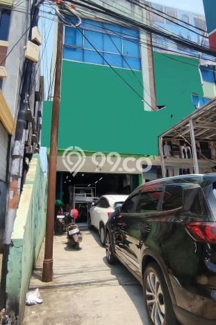 Unit Ruko Paling Strategis di BSD Tangerang Selatan dengan LB 300m2 Unit Ruko Paling Strategis di BSD Tangerang Selatan dengan LB 300m2