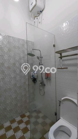 Rumah Luas Asri 3 KT Siap Pakai di Graha Raya Tangerang Selatan Rumah Luas Asri 3 KT Siap Pakai di Graha Raya Tangerang Selatan